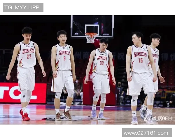 广东宏远队成功卫冕!夺得CBA总冠军!主场横扫新疆 广东宏远队成功卫冕!夺得CBA总冠军!主场横扫新疆