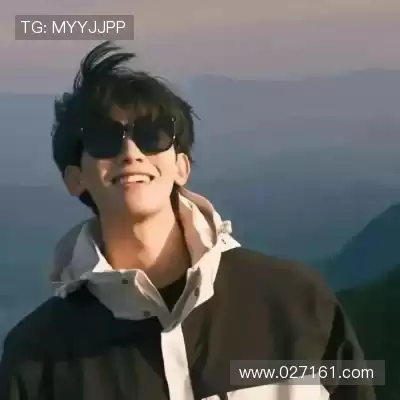 滑凤默
